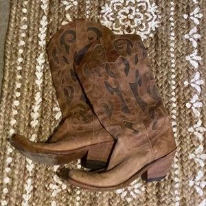 EUC Leather cowboy boots Sz 7